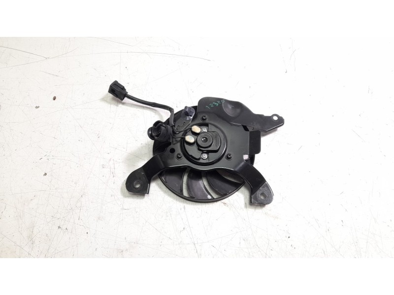 Recambio de electroventilador para honda nc nc 750 x (rh09) referencia OEM IAM 19080MKWD01  