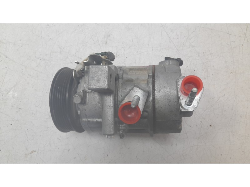 Recambio de compresor aire acondicionado para ford mustang convertible gt referencia OEM IAM JR3B19D629DF  