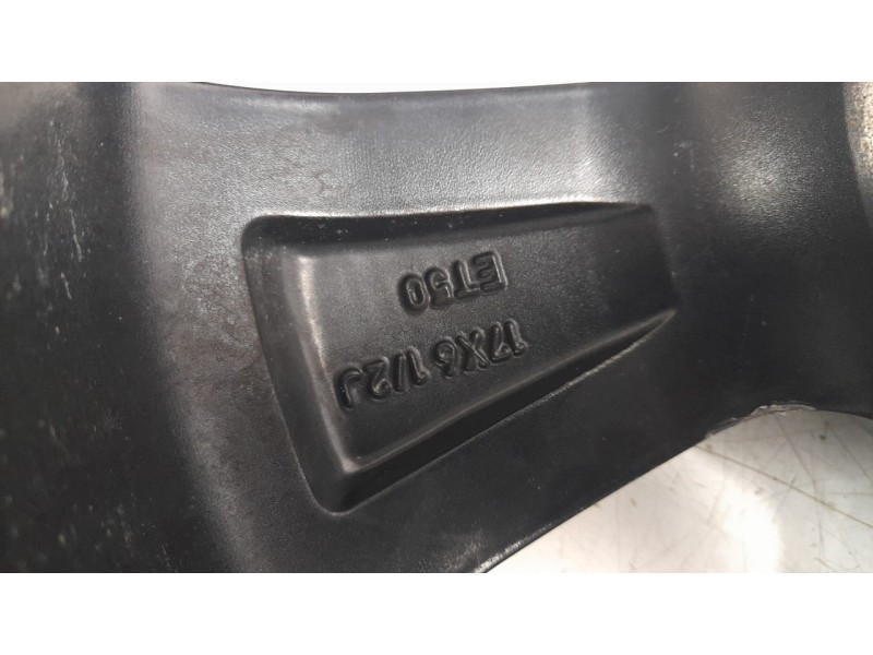 Recambio de llanta para toyota yaris (_p21_, _pa1_, _ph1_) 1.5 hybrid (mxph10) referencia OEM IAM 426110DG80  