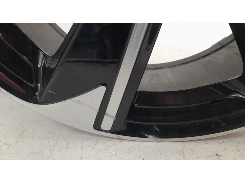 Recambio de llanta para toyota yaris (_p21_, _pa1_, _ph1_) 1.5 hybrid (mxph10) referencia OEM IAM 426110DG80  