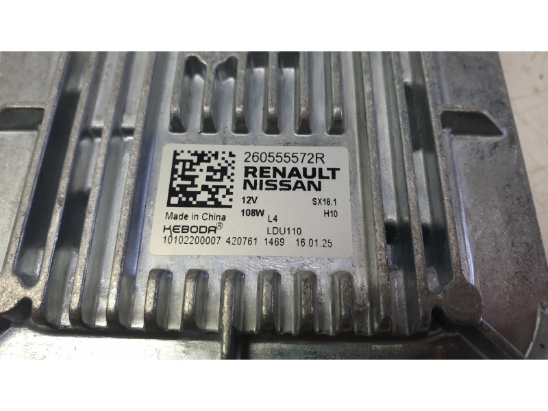 Recambio de centralita faros xenon para renault captur e-tech hybrid referencia OEM IAM 260555572R  