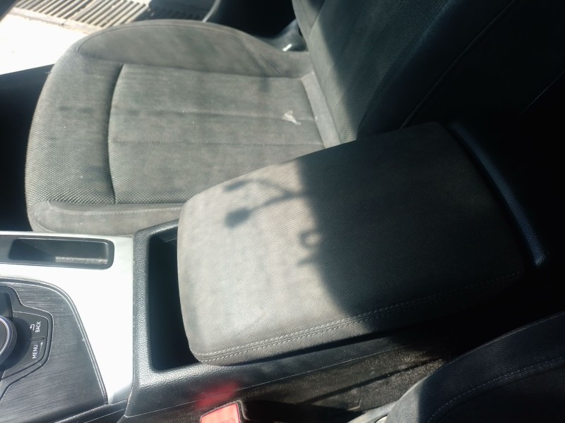 Recambio de apoyabrazos central para audi a4 b9 avant (8w5, 8wd) 2.0 tdi referencia OEM IAM   