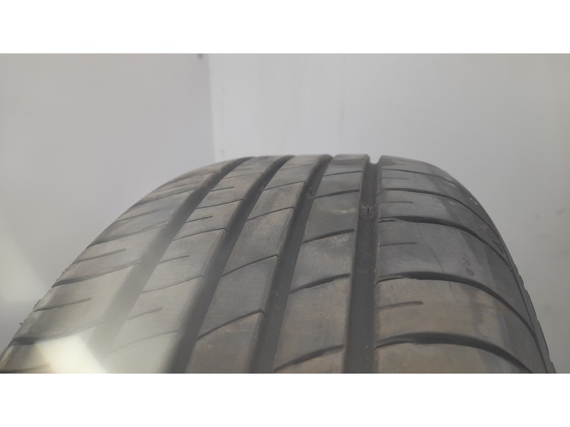 Recambio de neumatico para hyundai i10 iii (ac3, ai3) 1.0 mpi referencia OEM IAM 1855515  