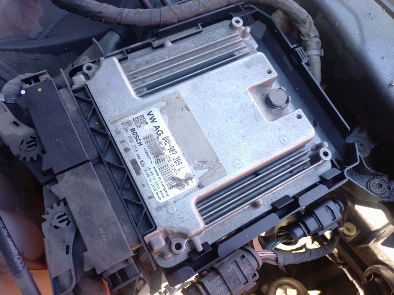 Recambio de centralita motor uce para audi a4 b9 avant (8w5, 8wd) 2.0 tdi referencia OEM IAM   