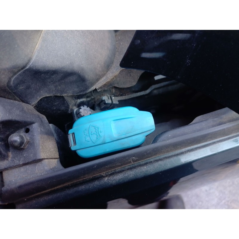 Recambio de deposito limpia para audi a4 b9 avant (8w5, 8wd) 2.0 tdi referencia OEM IAM   