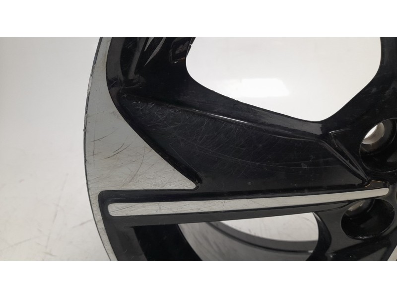 Recambio de llanta para toyota yaris (_p21_, _pa1_, _ph1_) 1.5 hybrid (mxph10) referencia OEM IAM 426110DG80  