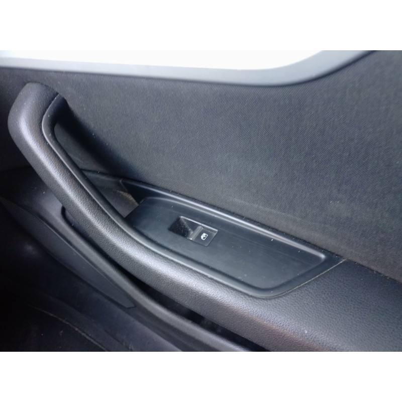 Recambio de mando elevalunas delantero derecho para audi a4 b9 avant (8w5, 8wd) 2.0 tdi referencia OEM IAM   