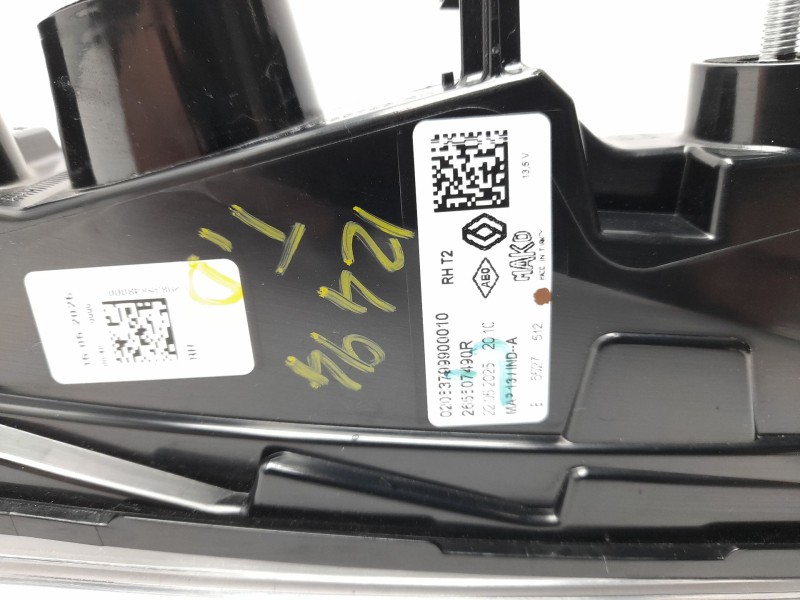 Recambio de piloto trasero derecho interior para renault captur e-tech hybrid referencia OEM IAM 265507490R  
