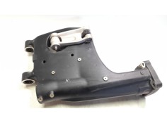 Recambio de basculante para triumph rocket 3 r referencia OEM IAM T2050547  