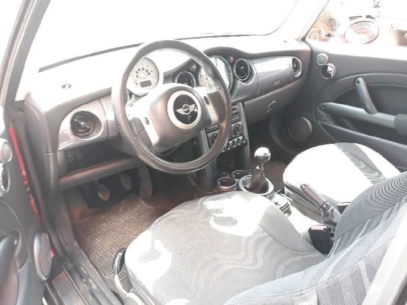 mini mini (r50,r53) del año 2003