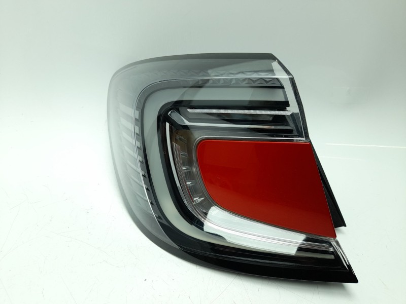 Recambio de piloto trasero izquierdo para renault captur e-tech hybrid referencia OEM IAM 265550246R  