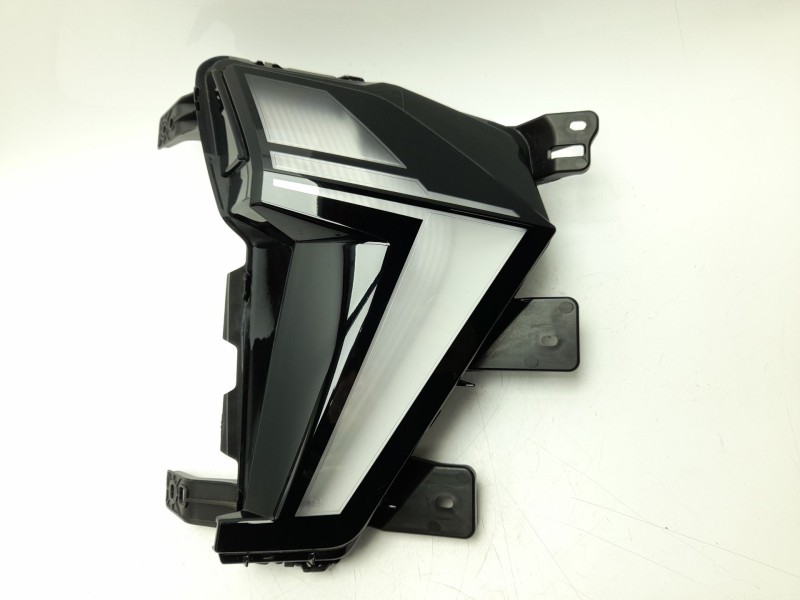 Recambio de piloto delantero derecho para renault captur e-tech hybrid referencia OEM IAM 266009347R  