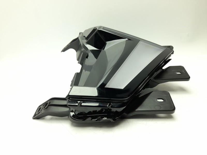 Recambio de piloto delantero derecho para renault captur e-tech hybrid referencia OEM IAM 266009347R  