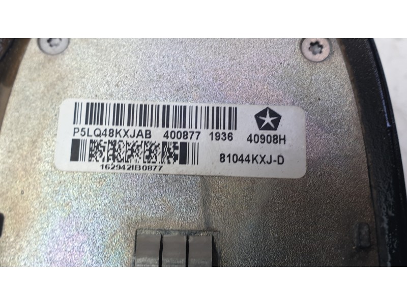 Recambio de antena para jeep cherokee limited 4wd referencia OEM IAM 6ZZ66AXRAA  
