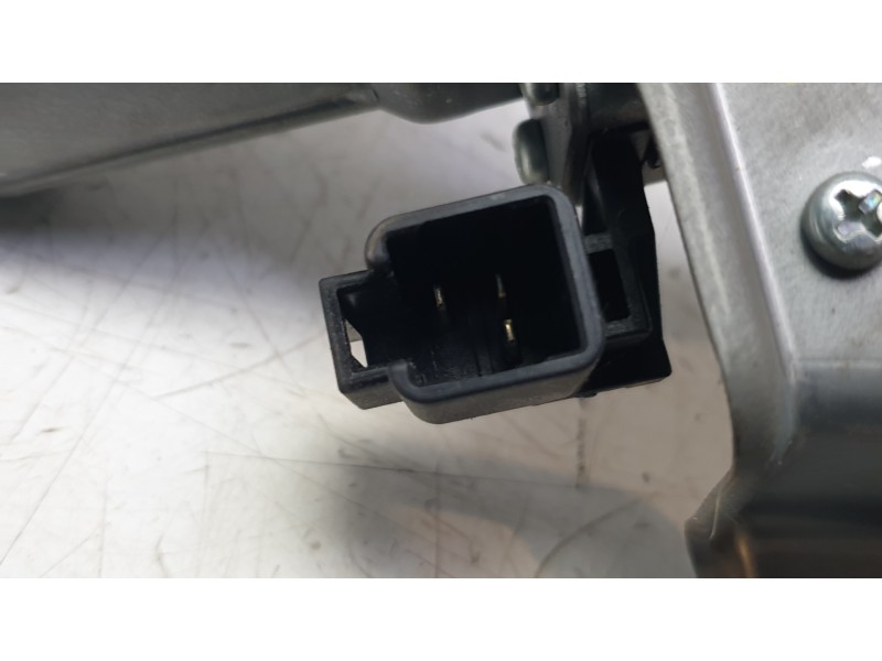 Recambio de motor limpia trasero para jeep cherokee limited 4wd referencia OEM IAM 68102192AB  