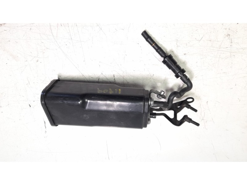 Recambio de filtro carbono activo para triumph rocket 3 r referencia OEM IAM T2403010  