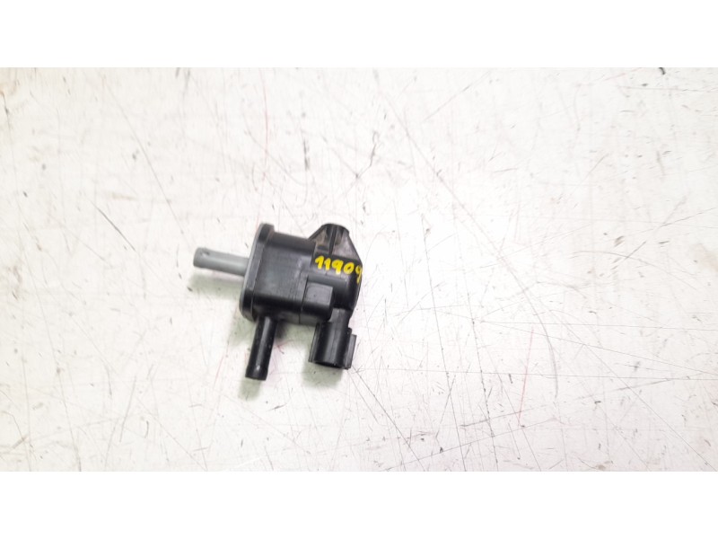 Recambio de sensor para triumph rocket 3 r referencia OEM IAM T1248990  