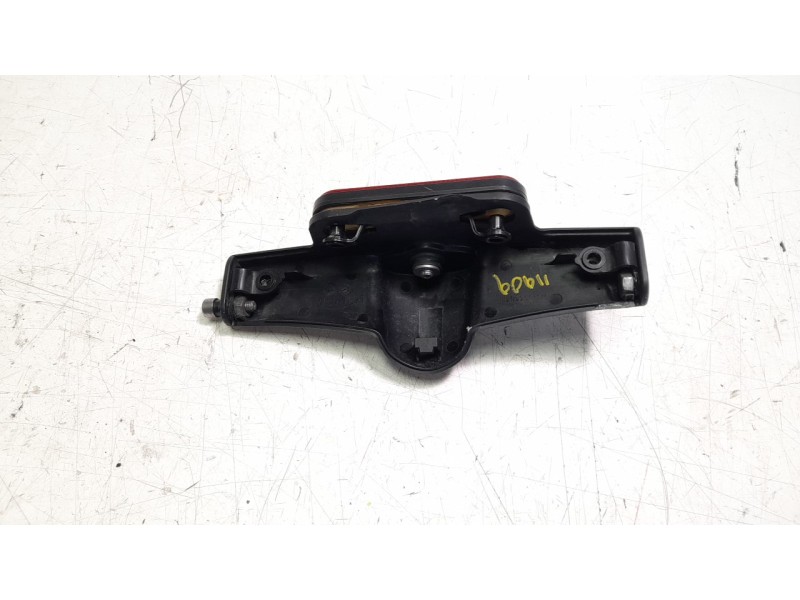 Recambio de moldura para triumph rocket 3 r referencia OEM IAM T2307919  