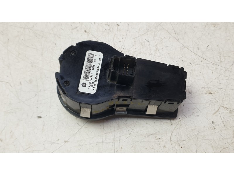 Recambio de mando luces para jeep cherokee limited 4wd referencia OEM IAM 68155995AB  