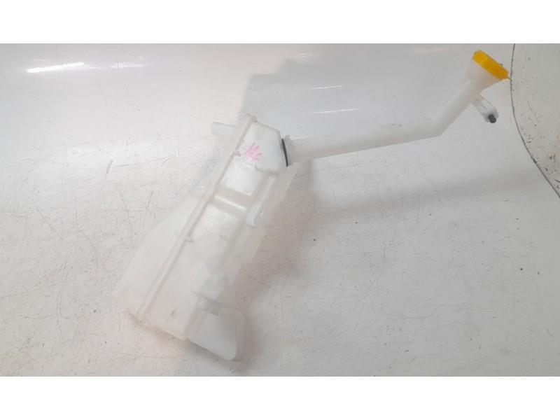 Recambio de deposito limpia para renault captur e-tech hybrid referencia OEM IAM 289100229R  