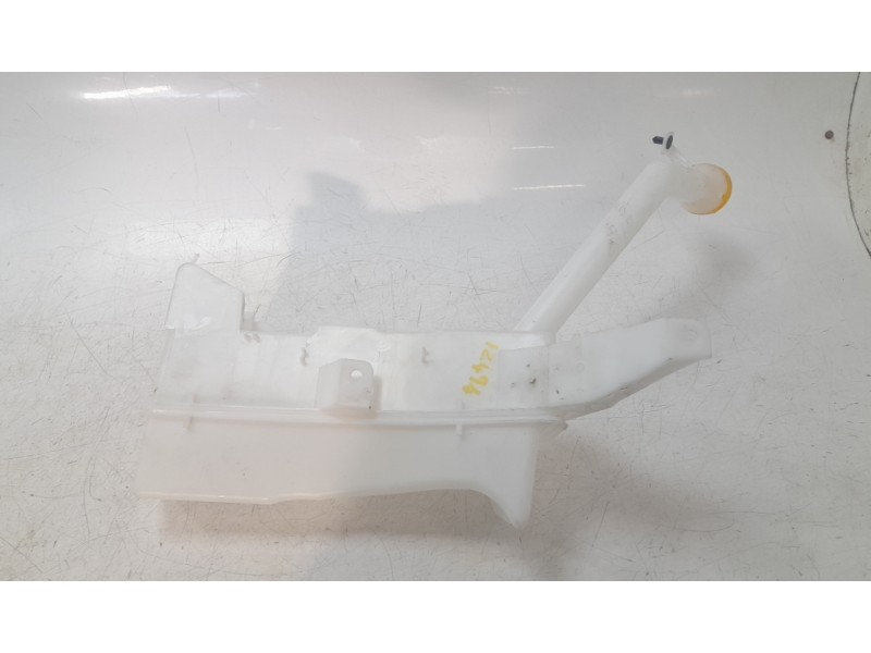 Recambio de deposito limpia para renault captur e-tech hybrid referencia OEM IAM 289100229R  