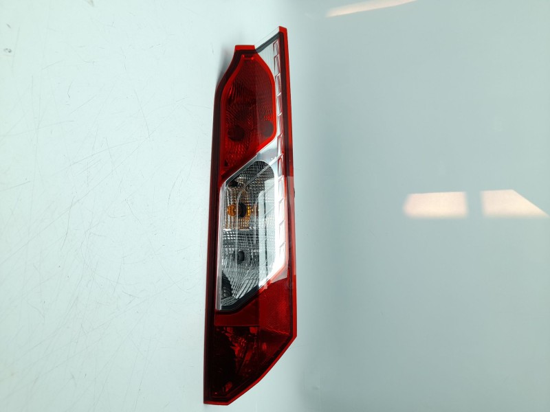 Recambio de piloto trasero derecho para ford transit connect v408 furgoneta/monovolumen 1.5 ecoblue referencia OEM IAM DT1113404