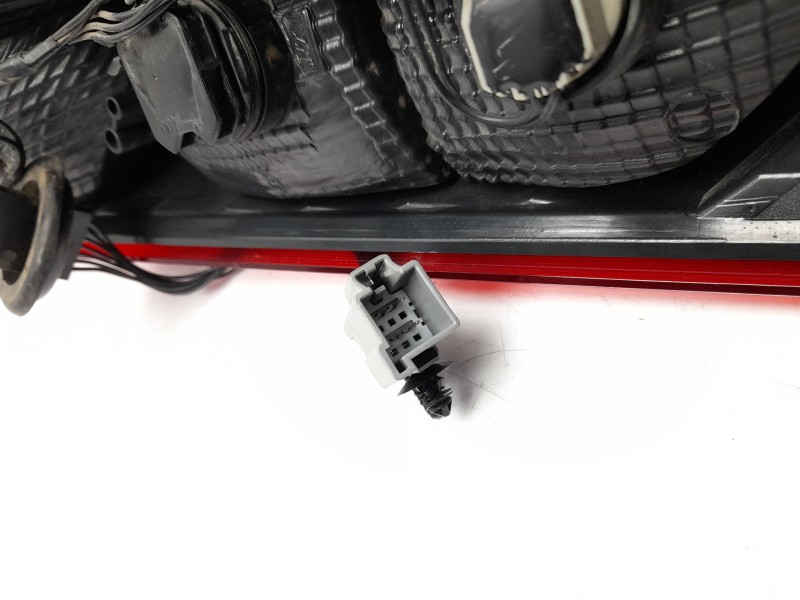 Recambio de piloto trasero derecho para ford transit connect v408 furgoneta/monovolumen 1.5 ecoblue referencia OEM IAM DT1113404