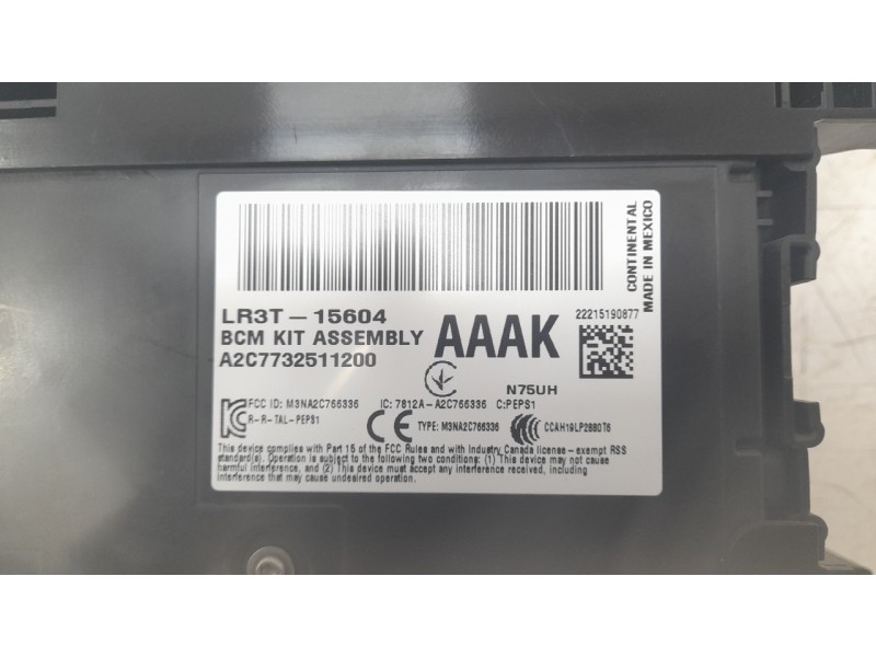 Recambio de caja reles / fusibles para ford mustang convertible gt referencia OEM IAM DG9T14B476  