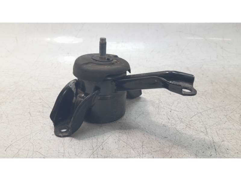 Recambio de soporte motor derecho para kia stonic (ybcuv) business referencia OEM IAM 21824H8000  