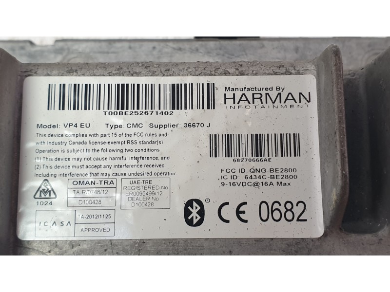 Recambio de pantalla multifuncion para jeep cherokee limited 4wd referencia OEM IAM 68270666AE  