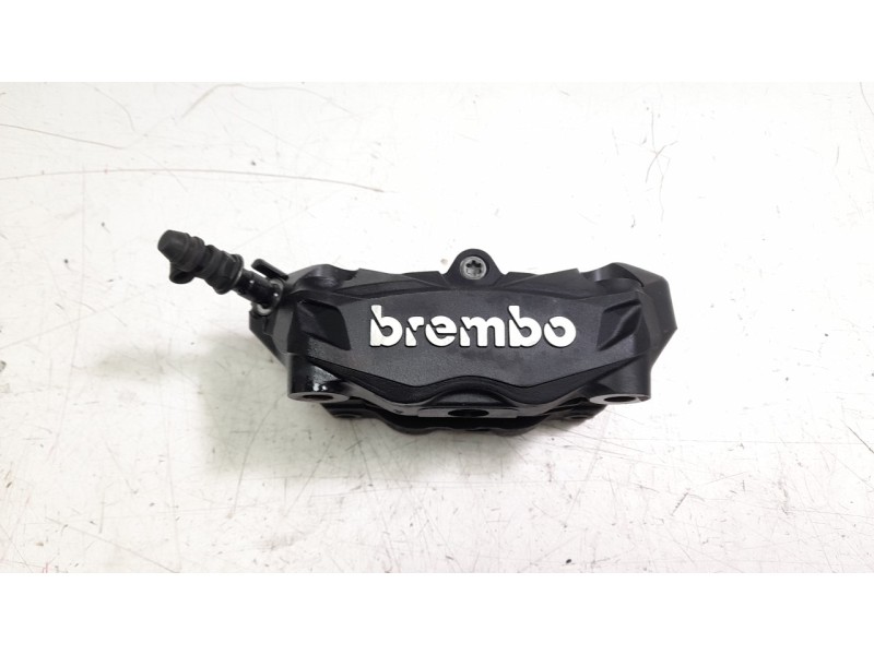 Recambio de pinza de freno trasera para triumph rocket 3 r referencia OEM IAM T2021604  