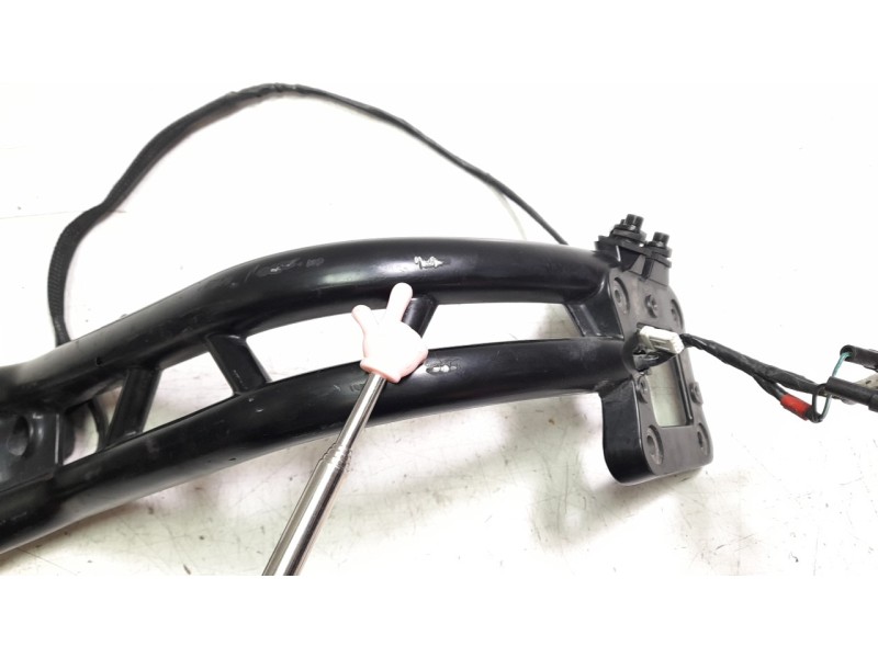Recambio de portamatriculas para triumph rocket 3 r referencia OEM IAM T2307917  