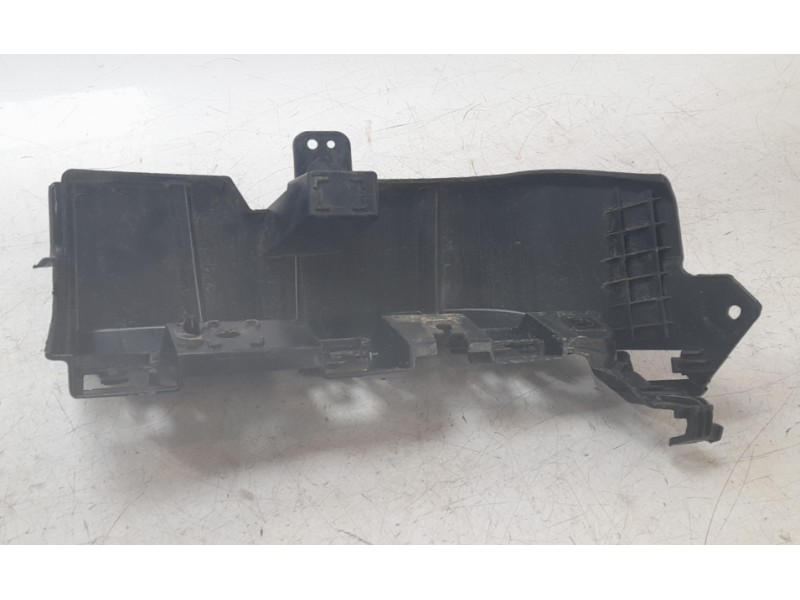 Recambio de soporte paragolpes delantero derecho para ford mustang convertible gt referencia OEM IAM JR3317D960  