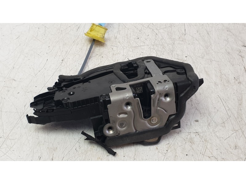 Recambio de cerradura puerta delantera derecha para mini countryman d countryman d referencia OEM IAM 51215A160B8  