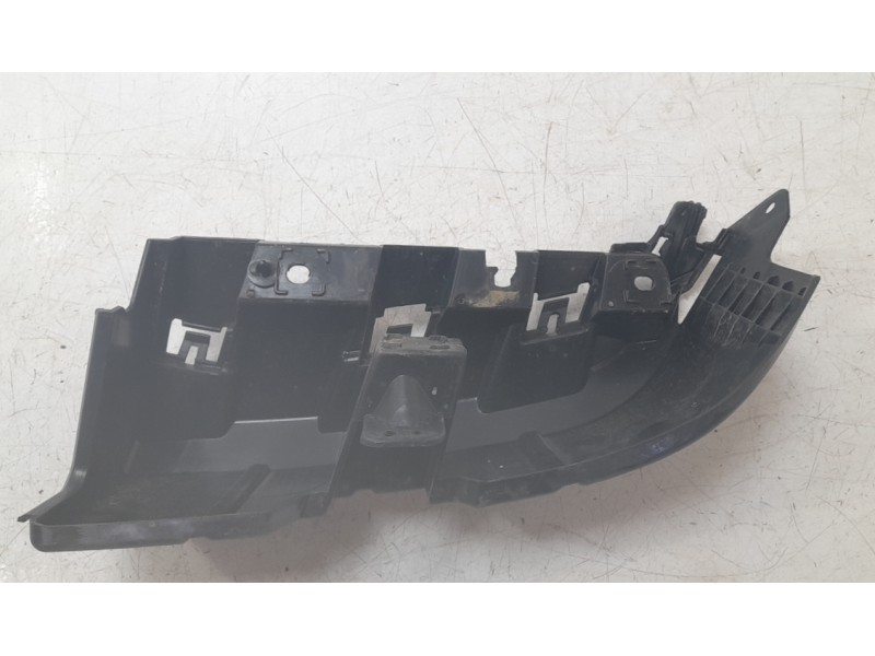 Recambio de soporte paragolpes trasero izquierdo para ford mustang convertible gt referencia OEM IAM JR3317D961  