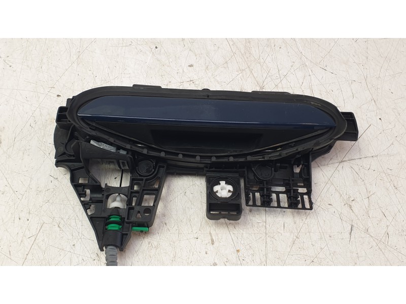 Recambio de maneta exterior trasera derecha para mini countryman d countryman d referencia OEM IAM 51215A68ED9  