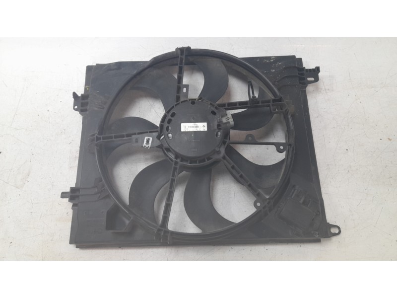 Recambio de electroventilador para renault megane iv sport tourer (k9a/m/n_) 1.3 tce 140 (k9nb) referencia OEM IAM 214819674R  4