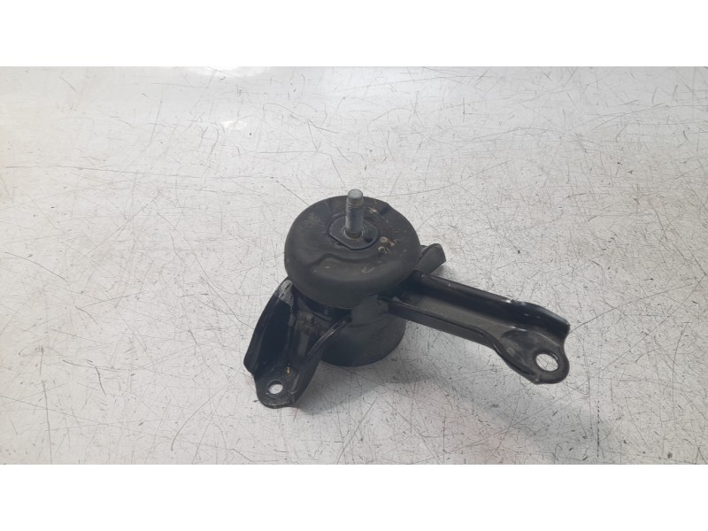Recambio de soporte motor derecho para kia stonic (ybcuv) business referencia OEM IAM 21824H8000  
