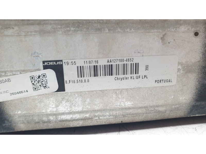 Recambio de intercooler para jeep cherokee limited 4wd referencia OEM IAM AA1271004652  