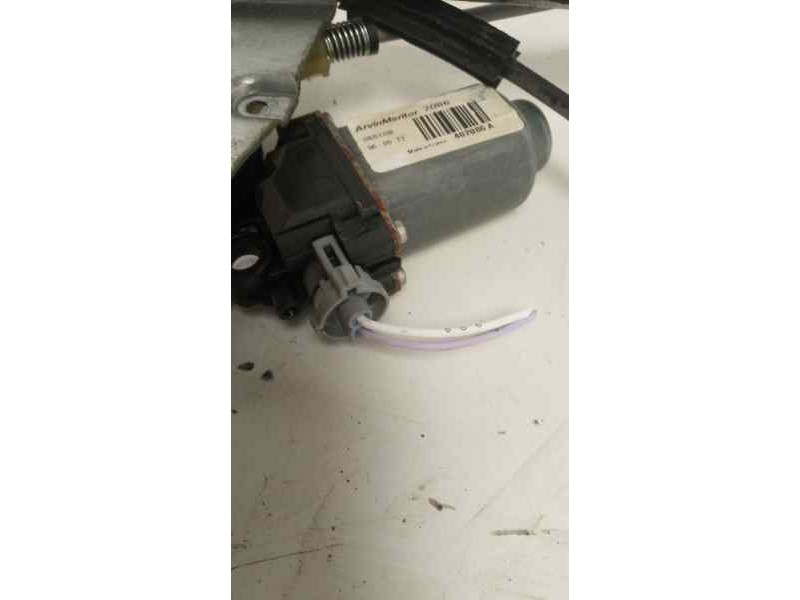 Recambio de elevalunas delantero derecho para renault kangoo dynamique referencia OEM IAM 8200497601 RT59AR 115650