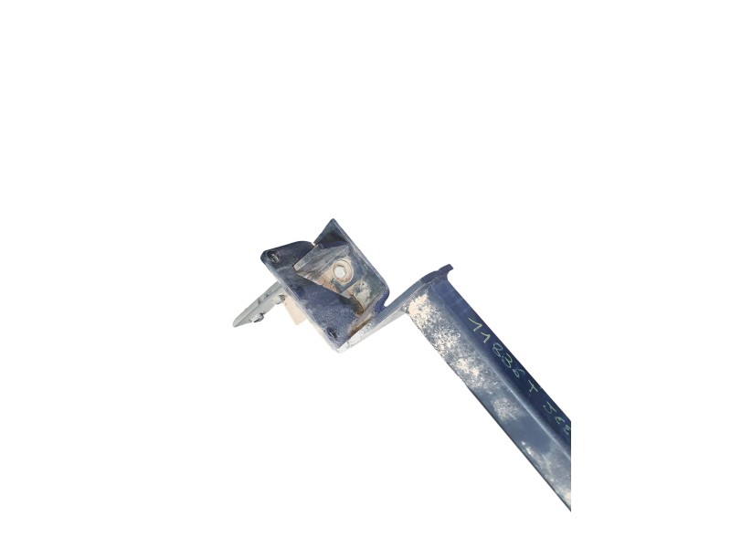 Recambio de refuerzo paragolpes trasero para jeep cherokee limited 4wd referencia OEM IAM 68096078AB  