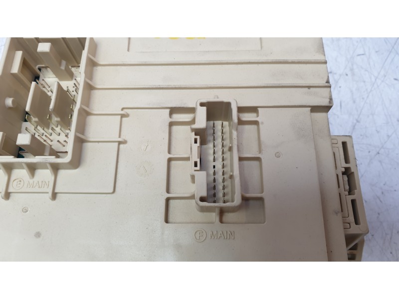 Recambio de caja reles / fusibles para kia ceed tourer (cd) 1.0 t-gdi referencia OEM IAM 91950J7FH0  