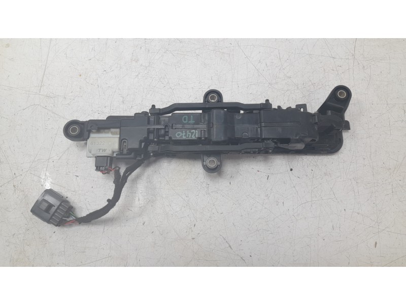 Recambio de maneta exterior trasera derecha para land rover range rover velar (l560) 2.0 p300 si4 4x4 referencia OEM IAM LR17895