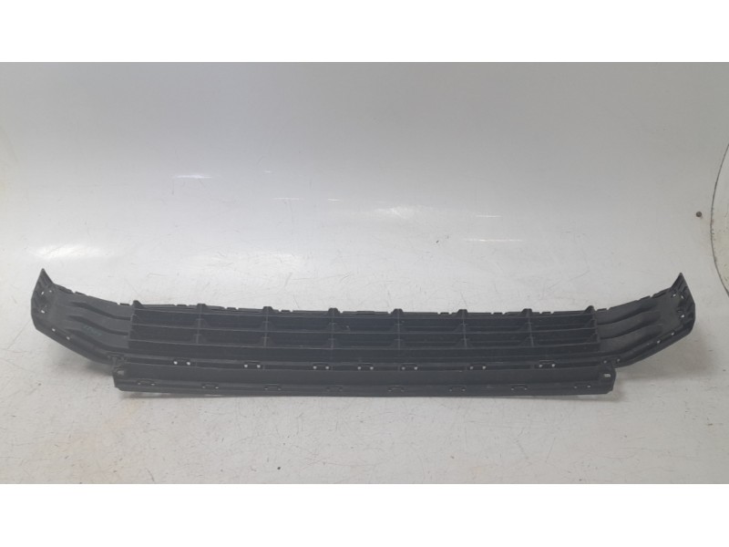 Recambio de rejilla delantera para volkswagen touran (5t1) 2.0 tdi referencia OEM IAM 5TA853677K  2541507