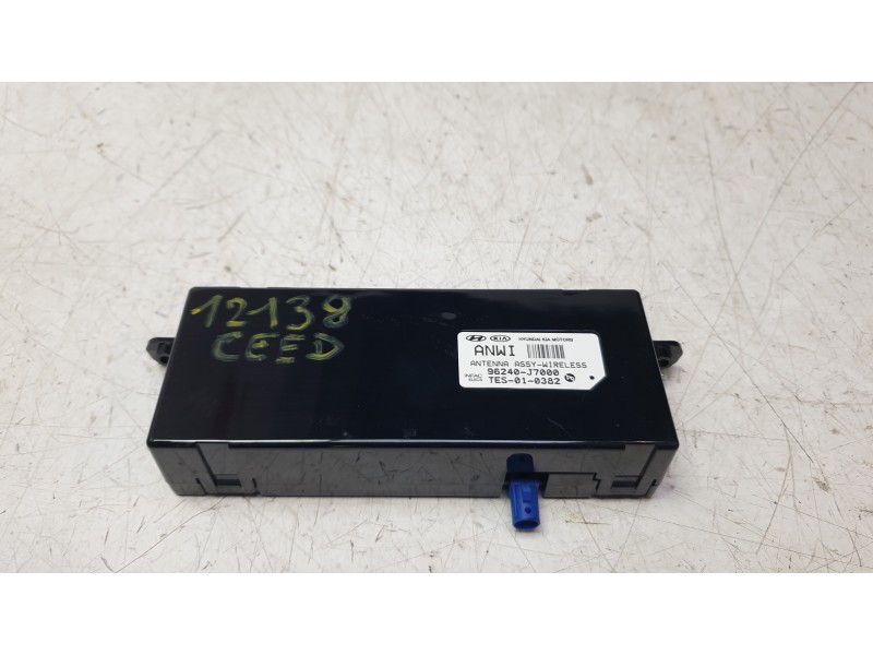 Recambio de modulo electronico para kia ceed tourer (cd) 1.0 t-gdi referencia OEM IAM 96240J700  
