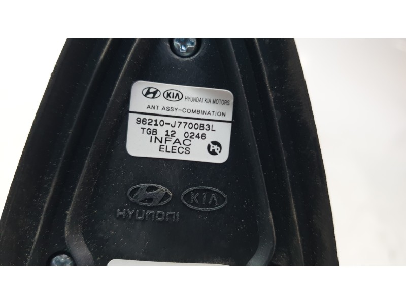 Recambio de antena para kia ceed tourer (cd) 1.0 t-gdi referencia OEM IAM 96210J7100B3L  