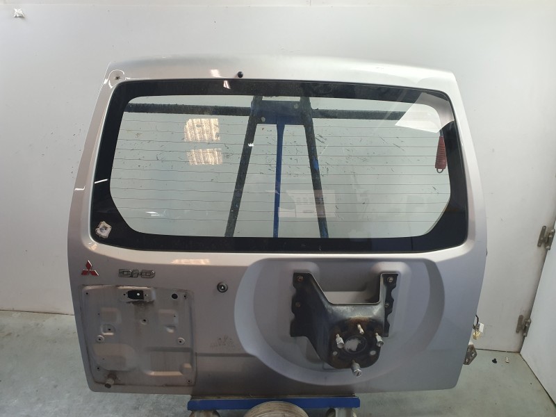 Recambio de porton trasero para mitsubishi montero iii (v7_w, v6_w) 3.2 di-d (v68w, v78w) referencia OEM IAM MR592561  