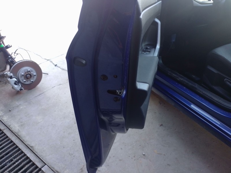 Recambio de cerradura puerta delantera izquierda para volkswagen polo vi (aw1, bz1, ae1) 1.0 tsi referencia OEM IAM   