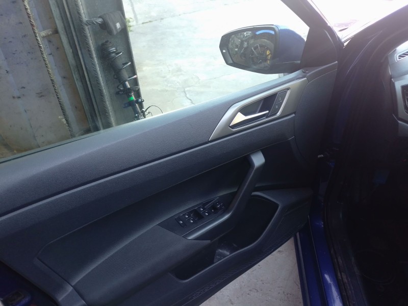 Recambio de elevalunas delantero izquierdo para volkswagen polo vi (aw1, bz1, ae1) 1.0 tsi referencia OEM IAM   