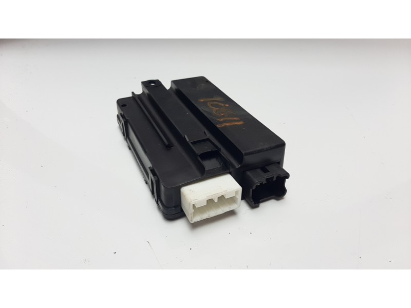 Recambio de modulo electronico para ssangyong rodius 2.0 td cat referencia OEM IAM 50000953C  